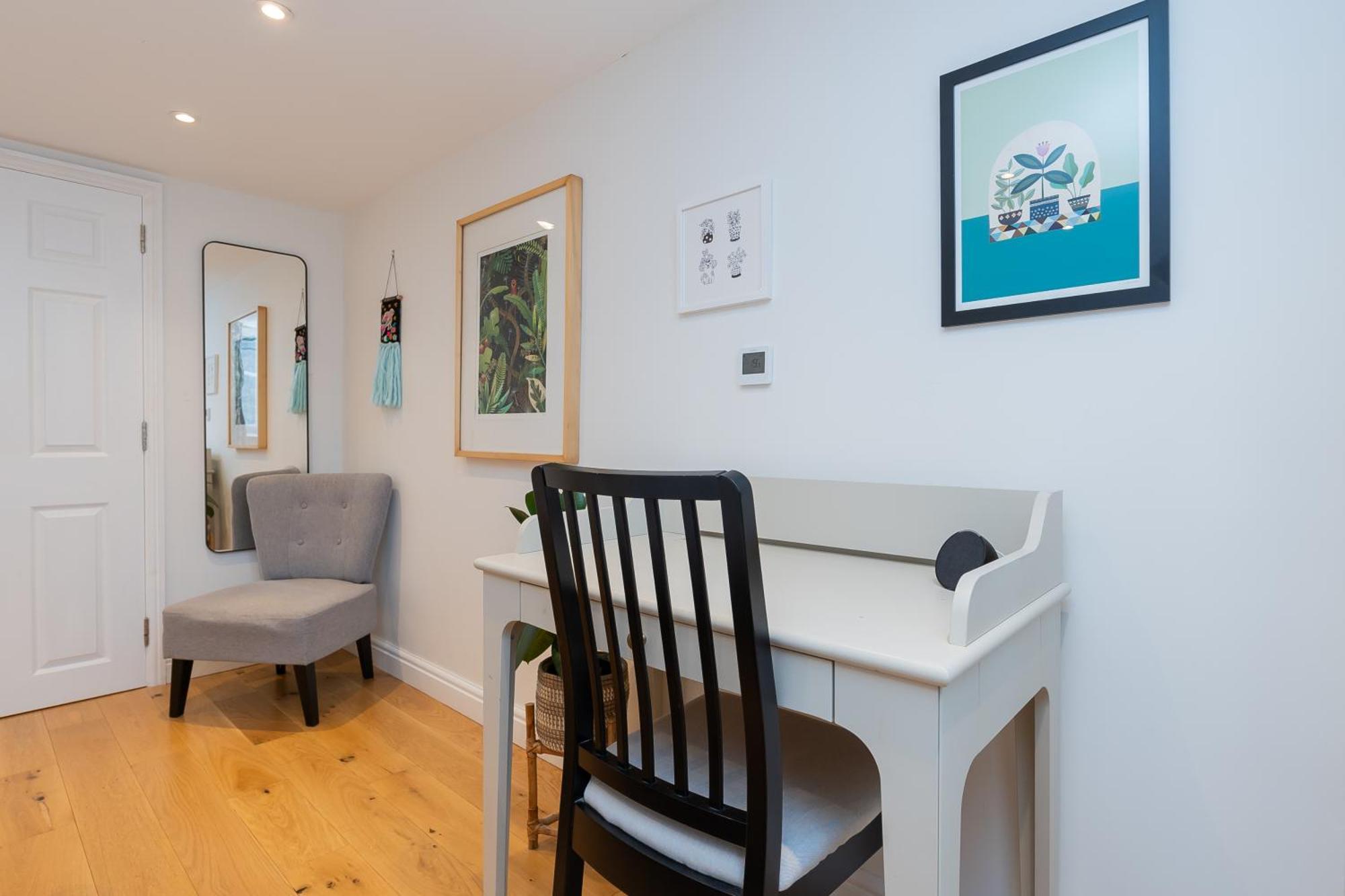 The Old Wire Factory - 2 Bed, Close To City Centre, Fast Wifi, Comfortable Home From Home Bristol Exterior photo